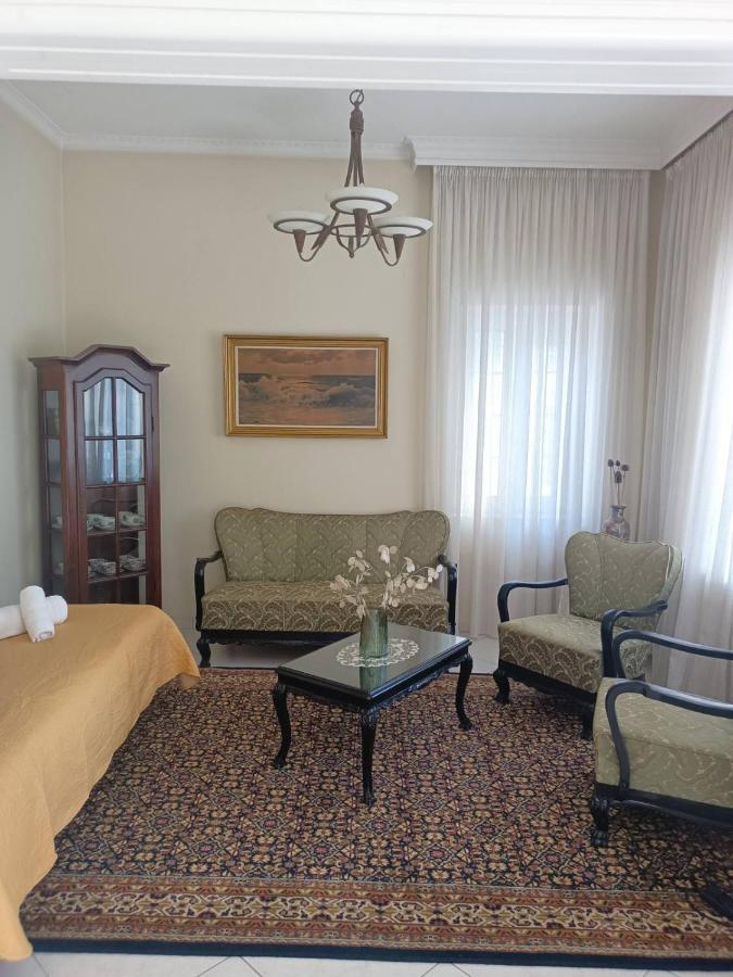 Vintage Central House Калампака Экстерьер фото